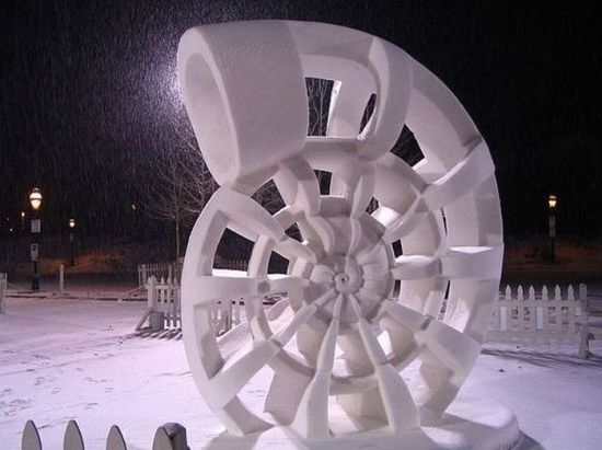 Ice and Snow Sculptures by techblogstop