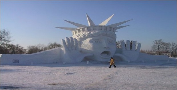 Ice and Snow Sculptures by techblogstop