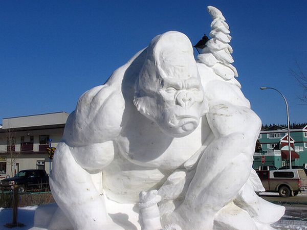 Ice and Snow Sculptures by techblogstop